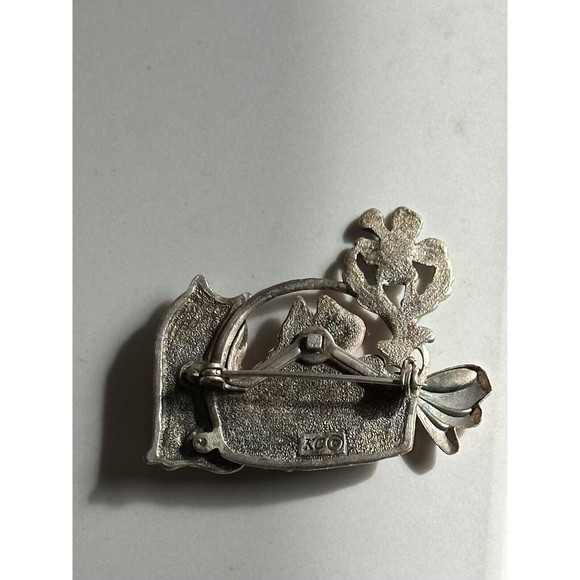 Vtg Kenneth Cole Enamel Rhinestone Cat Kitten In Basket Brooch Clasp Pin Signed - Picture 4 of 10